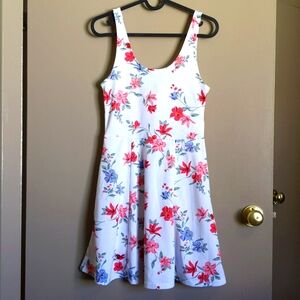 H&M floral dress 🌸